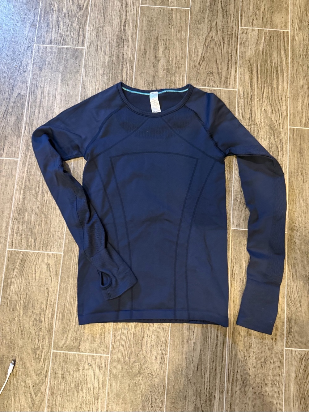 Ivivva Girls Athletic Navy Long Sleeve Top Size 10